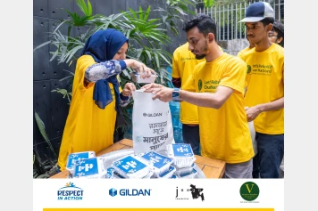 Iftar Distribution