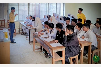 আজ স্কুলটা অন্যরকম